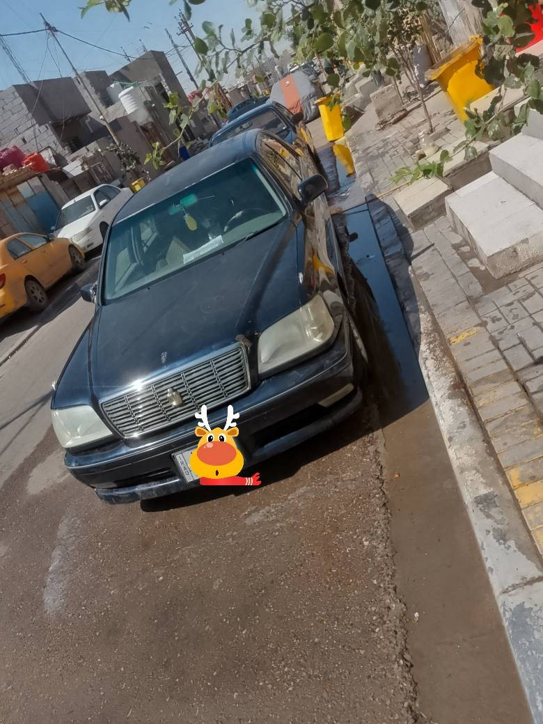 سلام عليكم جنون اربع دكم ادوات بدون كصه بي بيهه طخات بصيطه مثل ما موضح بلصوره السياره تبريدهه ثلج قرفتهه بلكارتون السياره بيهه شاشه اربع سماعات مضخم السياره بلبصره موجوده السعر 38 وبيهه مجال رقم الهاتف ***********
