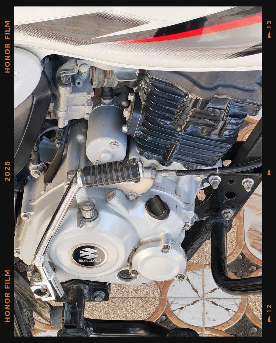 السلام عليكم بوكسر للبيع مديل 2019 داخلة بل 2020 رقم وسنوية مكاني هارثة-حي الانتصار ***********
