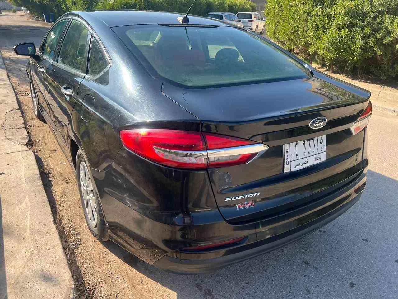 فورد فيوجن 2019 وارد امريكي ضررها كلش حلو بنيد فقط بدون اي دواخل... وهنا بالعراق صار بيها صبغ باب وجاملغ اثر شخط فقط...بدون معجون..بدون دواخل... السيارة بحالة ممتازة...كير ومحرك جيد جدا 2500 المرغوب
دوشمة وتخم تاير جديد وصدر امامي خلفي جديد وبالخير عالياخذها ..بيع او مراوس مكان السيارة بغداد حي القادسية السعر 105 قفل... قفل... رجاءا لان متوازي ابيع بهجي سعر...   وحلال المسلم غالي وتعبان بيه. 
الاتصال على الرقم ***********
