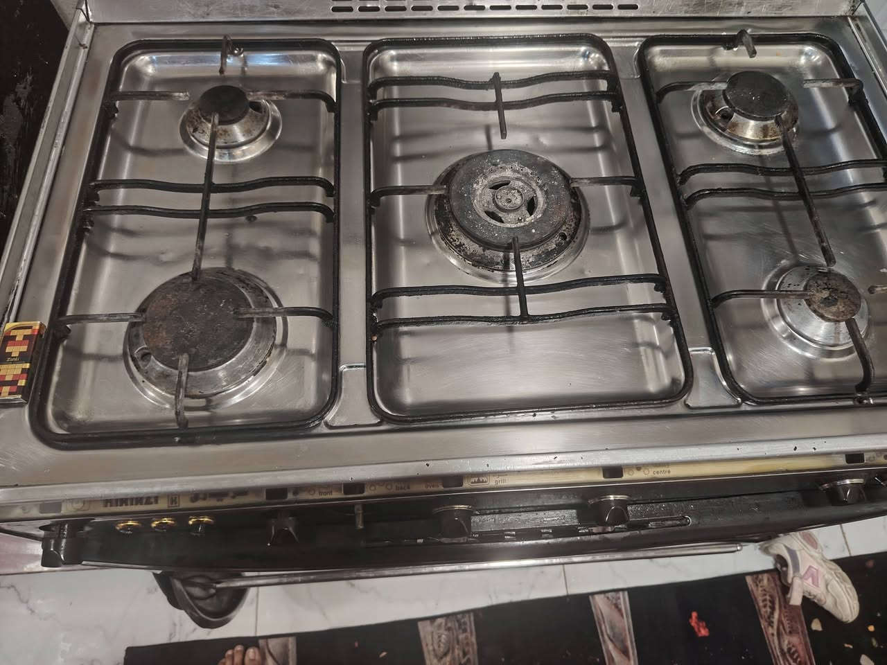 طباخ كرياز شغال كلشي مابي سعره ١٧٥ مكانه الدوره البوعيثه المايشتري لايتعبني


**إذا كنت صاحب هذا الإعلان وتريد حذفه لأي سبب، رجاءا أرسل رسالة إلى الدعم الفني**