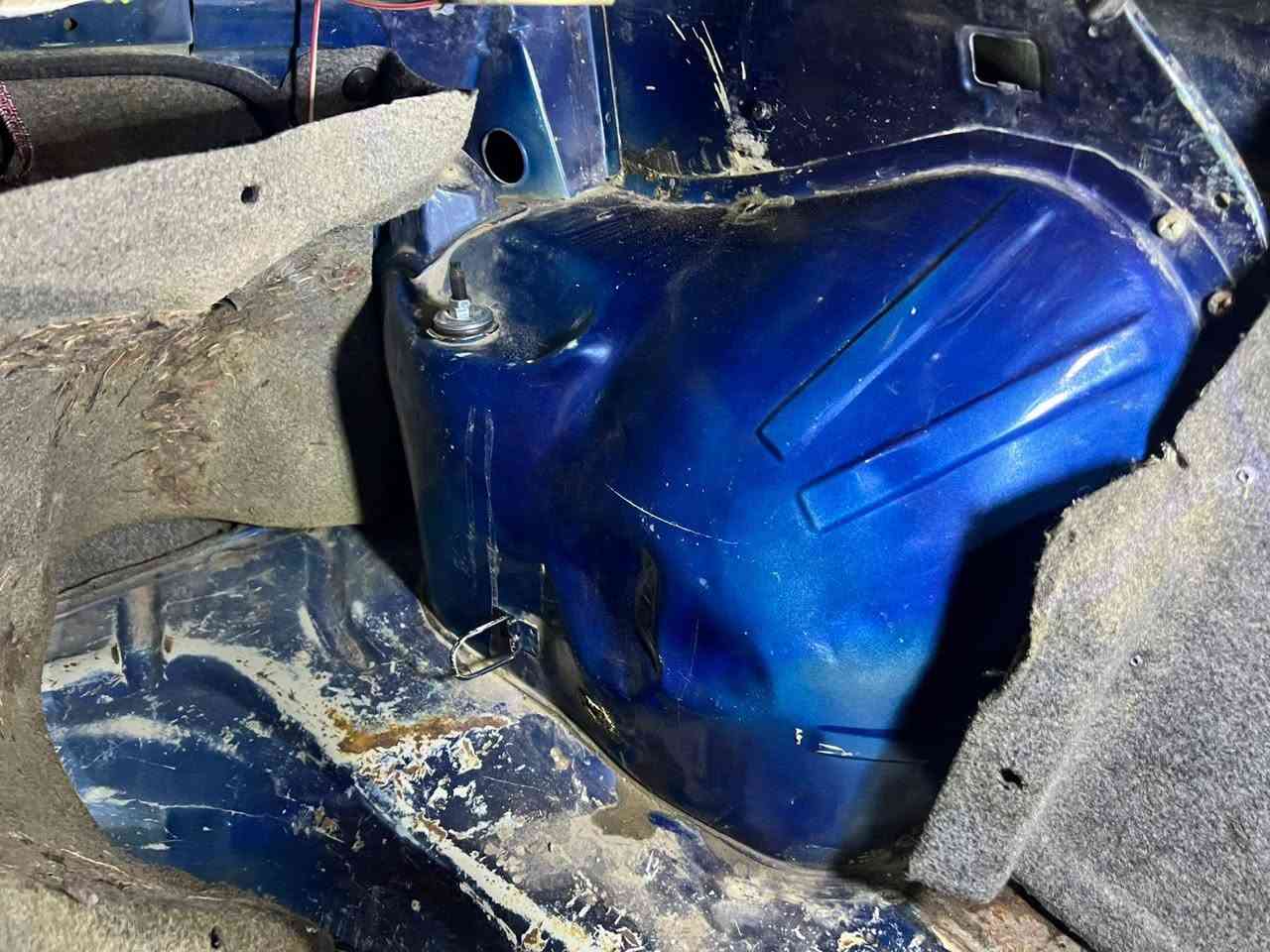 اوبل فكترا نيلي موديل ١٩٩١ كابريتر مشروع وطني دفتر بانزين  شرط التحويل والغرامات صبغ جمالية كير ومحرك بالشرط كهربائيات شغاله مسجل شاشة وسمعات كلها شغال باتري جديد تايرات جديد صدر جديد الفجات الأمامي مال حجم ٢٠  راديتر جديد تبريد بلادي بس مايشتغل هلالات بلادي قاعده دبلات بلادي السياره جاهزه مال بيت عنوان السياره كركوك حي الواسطي *********** السعر ٤٥
