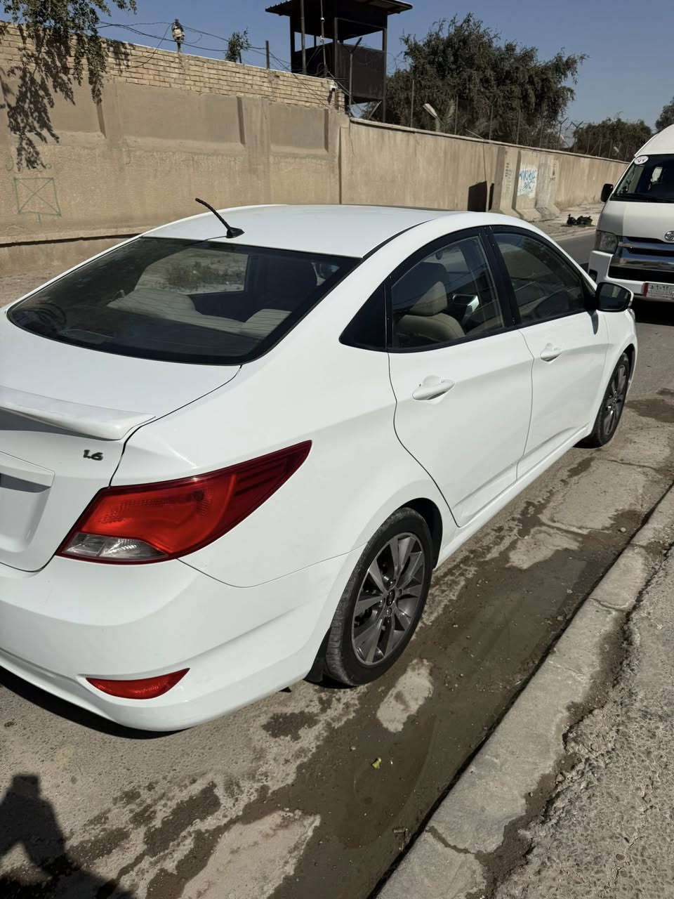 السلام عليكم اكسنت خليجي فول فتحه مكينه 1600موديل 15مكفوله من الصبغ بس بيها رصعات كلش قليله تحويل ثاني يوم رايدها 110 وبيها مجال اني مكلف بل نشر لاتصال على رقم صاحبها ‭0770 049 0204‬ فيصل
