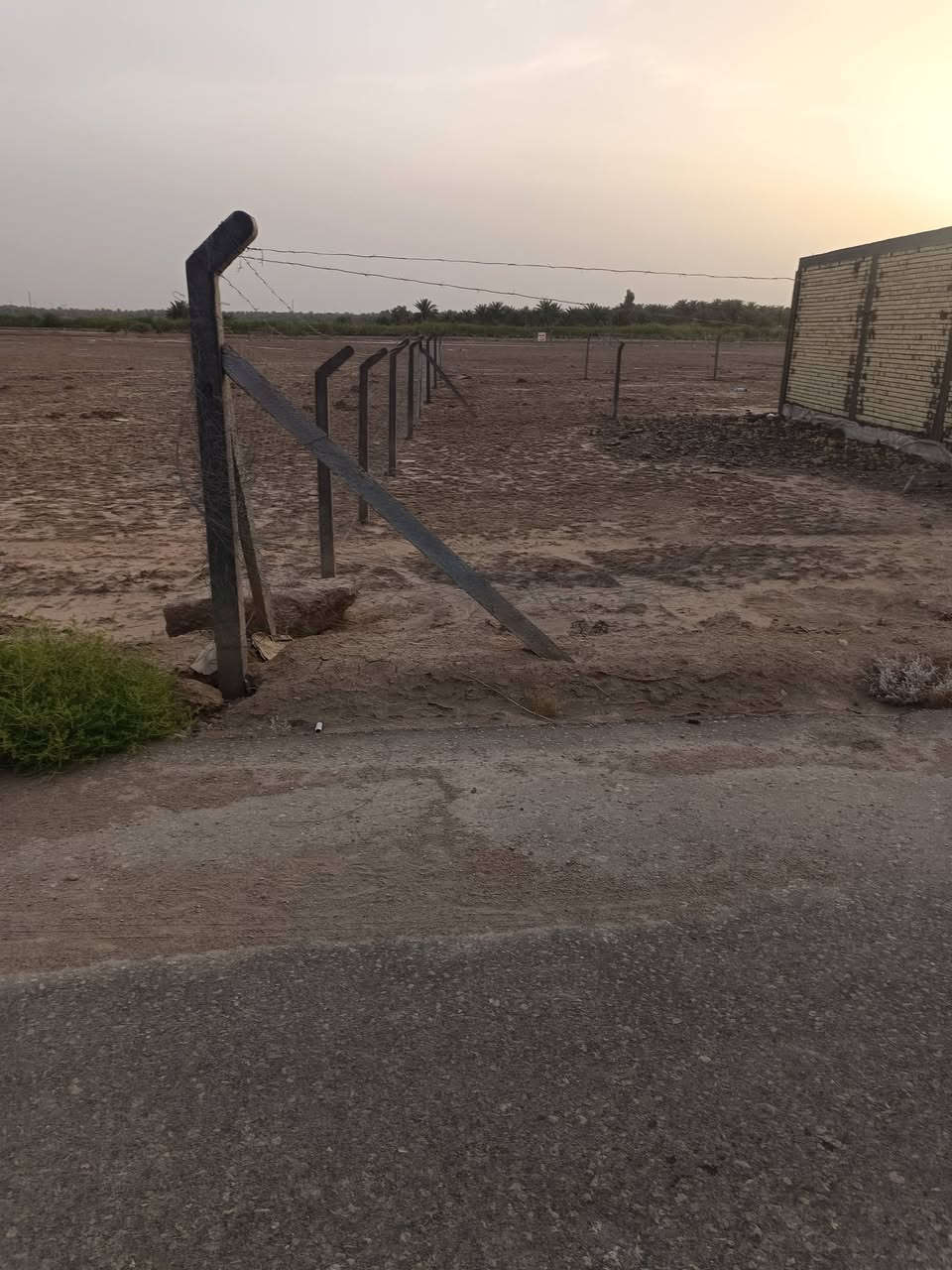 قطعة ارض للبيع طابو زراعي المساحة 200متر10*20 العنوان سيف سعد نزلة سعد بيجو طريق ياحسين شارع قطع حسين مارينا لاستفسار اتصل على ***********
