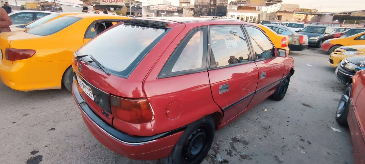 #مكلفه_بالنشر 
🚗 للبيع: أوبل أسترا 1992 🚗

🔥 مشروع وطني

⛽ بطاقة بنزين

🔩 قايش عريض

🚫 خياس ما بيها

⚙️ محرك بيه بداية بخار

🎨 السيارة مصبوغة

🔌 كهربائيات كاملة

🛞 تخم تايرات جديد

📞 للتواصل والاستفسار:

***********

💰 السعر: يتم تحديده عند الاتصال

📍 للي يريد سيارة اقتصادية تفيدك
