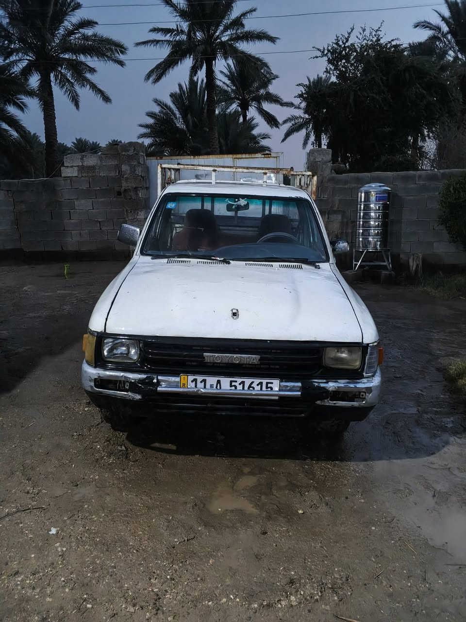 سلام عليكم بيكم موديل 1990 سياره خير من الله مكينة وكير صدر تخم تاير جديد سياره احله  من الصور رقم بغداد دولي سنويه مجدده السعر 38 وبيه مجال للشراي ***********
