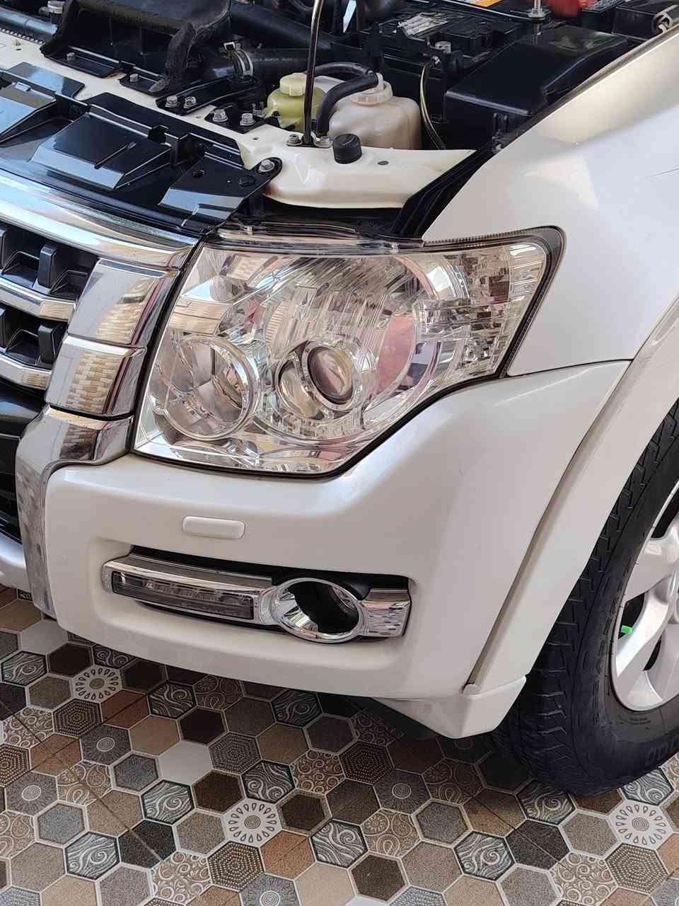 سلام عليكم باجيرو حبتور البيع كفاله عامه أربيل رقم دولي جديدة على وضع الشركة سياره مال بيت ماشيه 87 موديل 17 بسمي شخصيين السعر 200 قفل مكان ديوانية قضاء الشافعية *********** واتساب @
