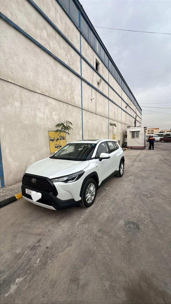 كورلا كروز مديل 2025 ماشيه  الف فقط السعر وبيه 157 بيه مجال  رقم الهاتف *********** علماً ان السياره مطلوب للمصرف مع وجود الكفيل والاستقطاع مباشر
