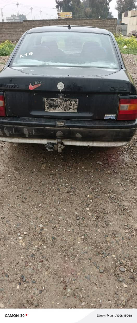 سلام عليكم اخوان فكتره اللبيع وترهم مراوس حجم ١٦موديل٨٩ محرك كير شرط السعر ١٥وبيها مجال العنوان عوينات ربيعة ***********
