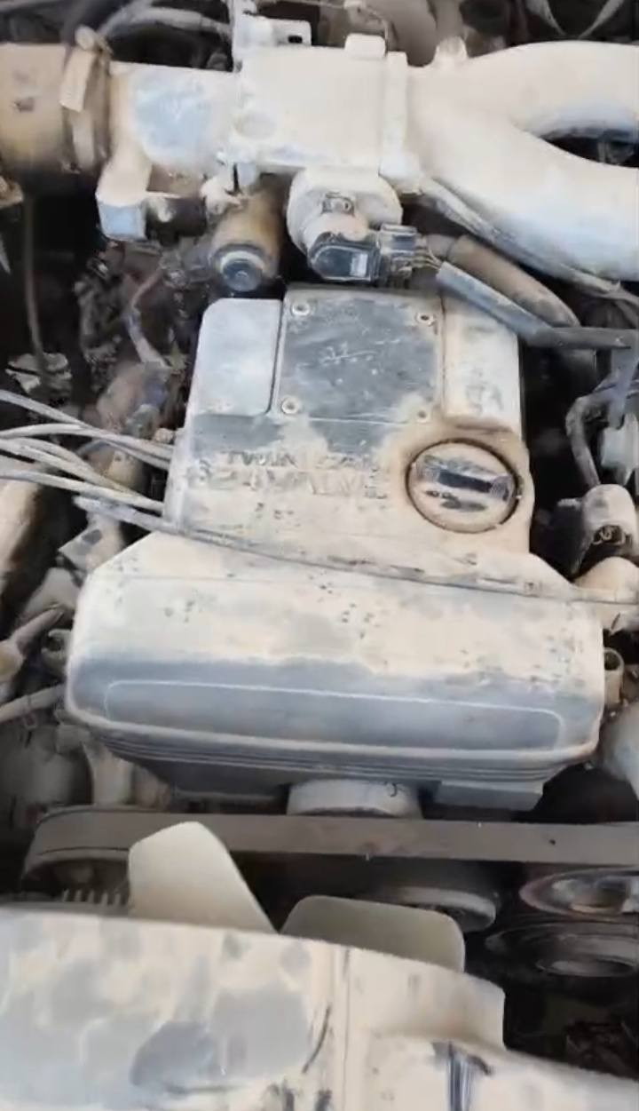 هارتوب كراون انبار موديل 1992 /    ***********
