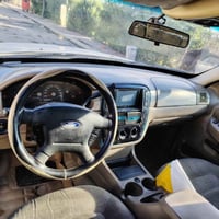 فورت اكسبلور للبيع كابونه بانزين وكاله تحويل تدلل بس قرص ما بيهه سياره...