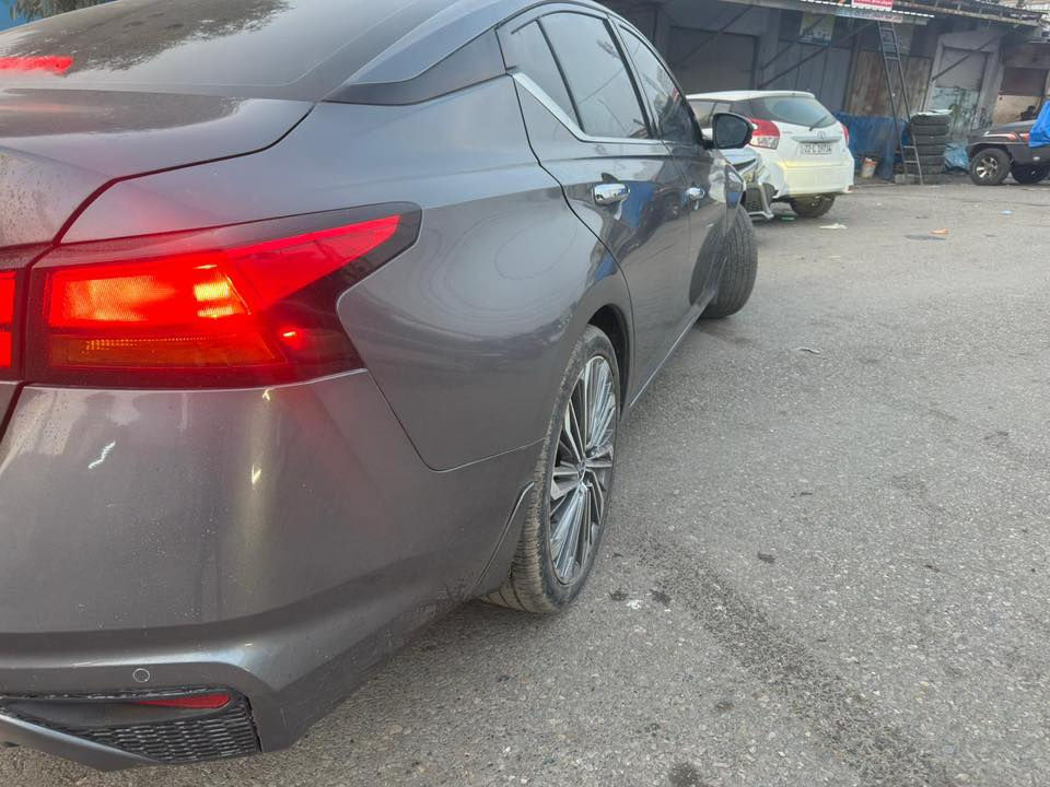 التيما SLموديل 24بدون دبل اكسل بدون تيربو. جاملغ مبدل وجاملغ وقطعة. كلير بخ بدون شاصي بشرط. سعر 187ورقه ومجال رقم سليمانيه***********
