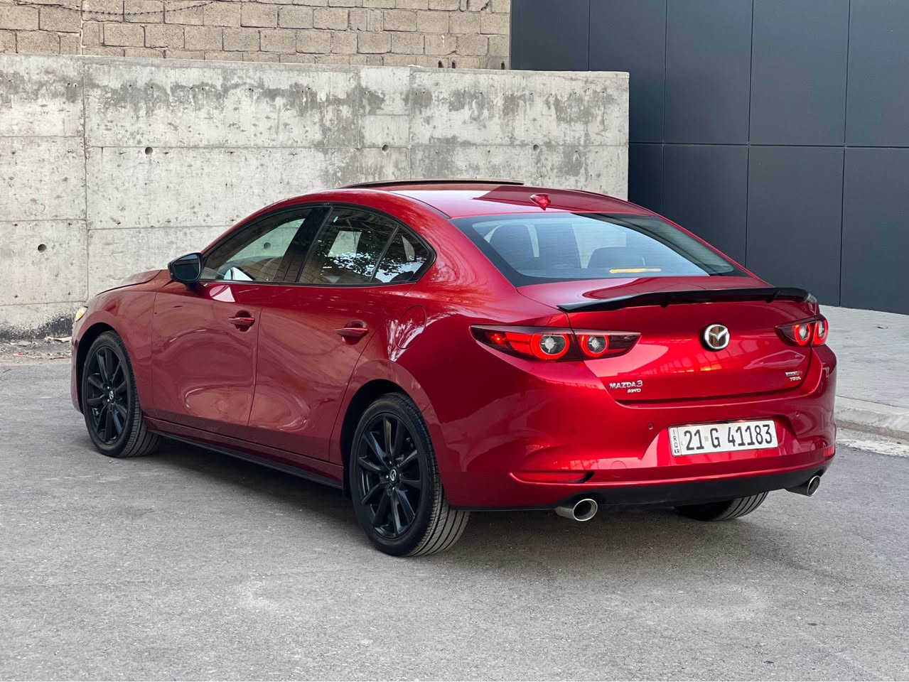 Mazda 3 2024
Primum plus 
Awd 
2.5 turbo 

سلام عليكم 
مازدا ٣ للبيع جوه سوك
٢٠٢٤ 
ماشيه فقط ١٤ الف كم يعنى ماشيه ٨ الف تحسب صفر
فول فول فول
مسار طريق
رادارات
اتو ايستوب
كيج دجتال
شحن وايرليس
كشنات(ميمورى جلد و كهرباء و هيتر)
احلا شي سماعات بوس
٥ كاميرات
داتاشو
شاشه جبير 
لايتات امامى و خلفي ليد
يعنى اي مواصفات تريد بيها
سياره مكينه ٢.٥ تيربوو قويه و مصرف قليل 
فور ويل درايف
سياره بدون صبغ ناشرت سونار مالته بونيد بيها شويه بارد
ايرباك بس ستيرن مرجع سيستم
سعره ١٤٣ ورقه مجال

سڵاو
مازدا ٣ فول فول  هەرچی مواسەفاتە هەیەتی
١٤ کم ڕۆشتووە واتە ٨ میل
هەموو گیانی بەشەرتە
بۆیاخی نیە
بۆنیدی کەمێک ساردە

مکەبەرە بۆس 
ڕادار
خەتی جادە
داتاشۆ
پیوست بە وەسف ناکات زۆر جوانە
١٤٣ گەڵاو مەجال السليمانية, العراق


**إذا كنت صاحب هذا الإعلان وتريد حذفه لأي سبب، رجاءا أرسل رسالة إلى الدعم الفني**
