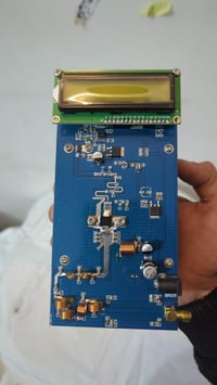 بغداد • جهاز ارسال 100 • الكترونيات