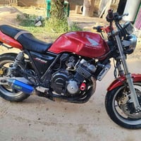 سي بي فور • جيل اول • ١٢ ورقه