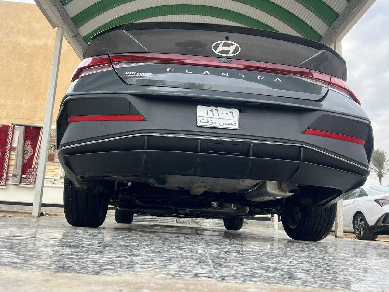 سلام عليكم النتره دخول جديد موديل 25 لون سمنتي سياره جديده زيرو ماشيه 3500 ضررها جاملغ الاامامي ايسر مبدل  وجاملغ الخلفي بي طخه بسيطه كلاش  سياره جديده بجم كبس 
سياره رقم شهداء مرقم سعر 160 وبيها مجال ستفسار ***********
