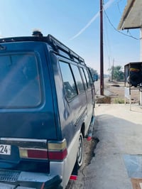 كيه بستا البيع موديل 95 رقم بغداد  سنويه الحد 2030 رقم: 07812895076