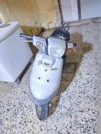 دراجة نارية • الكوفه البراكيه • جنب مدرسة الازهار