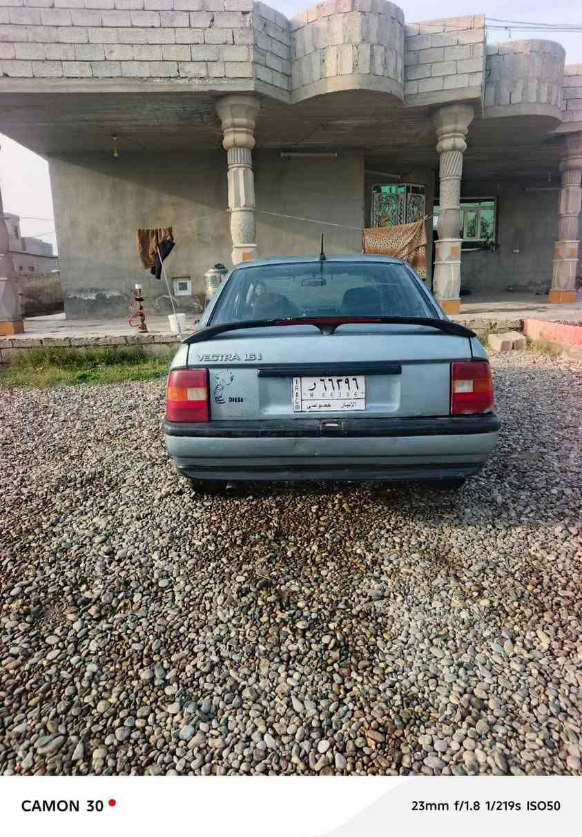 السلام عليكم ورحمة الله وبركاته 
اوبل فكترا 16
موديل 1990
رقم الانبار أر سنويه لل 5 ب 2027
مشروع وطني 
بأي محافضه تكدر تحولها 
تحويل شرط 
كير محرك شرط
صدر تايرات شرط 
خارجها داخلها شرط نضيف 
للبيع ب 28 وبيها مجال قليل 
او مراوس بكيا حمل حتى لو حبل 
الاستفسار الاتصال على الارقام التالية 
***********
***********
