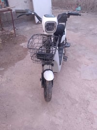 دراجة شحن • ٤ بطاريات • كوم حديد