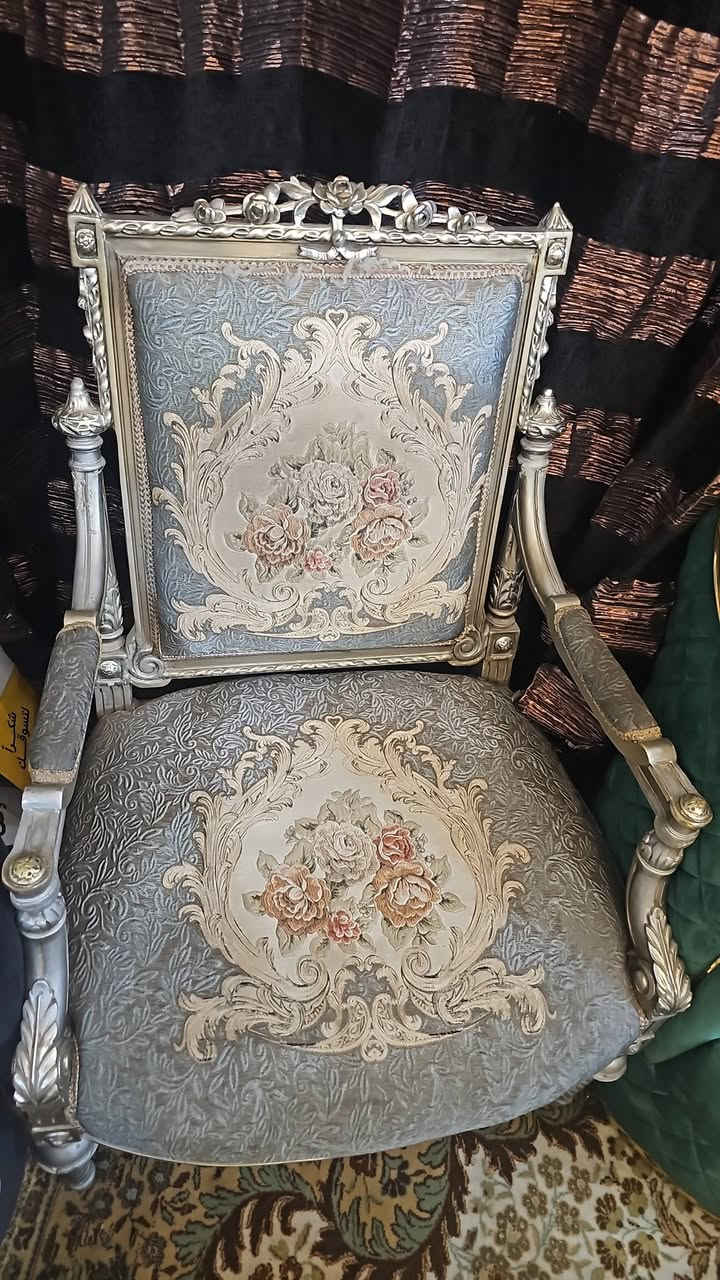 السلام عليكم
كراسي ثنين وطبلات ٣ ثنين مفردات ووحده وسطيه كبيره خشب زان اصلي مصري ومرمر ثكيل للبيع عنواني المنصور


**إذا كنت صاحب هذا الإعلان وتريد حذفه لأي سبب، رجاءا أرسل رسالة إلى الدعم الفني**