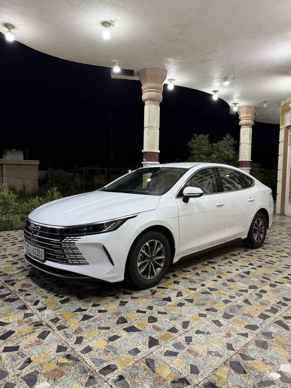 سلام عليكم 
البيع BYD  دستروير
موديل 2025 رقم سليمانيه 
وكاله او تحويل بل يعجبك
ماشيه 500 كيلو متر 
زيروووو ع وضع الشركة 
كل ملحقاتها موجوده 
معروفه مراصفات دستروير
 السعر 147 $ ورقه بيها مجال بصيط 
العنوان بغداد جسر ديالى الجديد 
تقاطع 9 نيسان
الاستفسار ***********
ابو محمد الشمري
