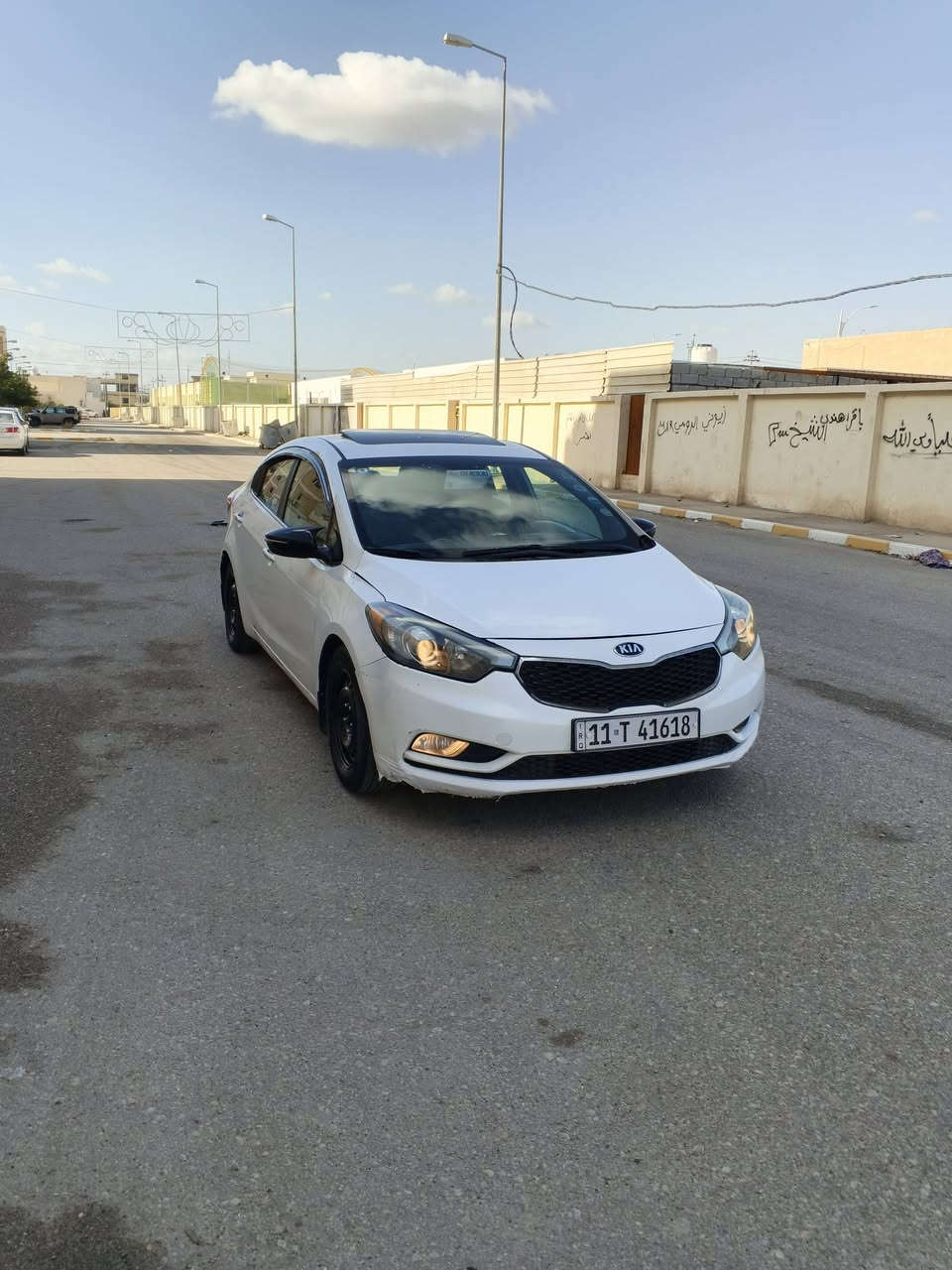 سياره كيا فورتي مديل 2015 وارد امريكي حادثه جاملغ وبنيد مبدلات مكفوله من الكلبه والكص والعيب الشرعي مكينه وكير مكفولات
مواصفاتها 1/1
مكينه 4سلندر 2000
اشاير امريا 
فتحه بلقماره 
شاشه تاب 
بلوجكترات 
تحكم استيرن جهتين 
مثبت سرعة
نظام ايكو+نظام سبورت
تبريد+تدفئه
كير عادي+كير اتوماتيك 
تبريد قطعتين 
امريا شفط
ماشيه 260
حداديه 90%
سنتر لوك
تخم تاير 
سياره جاهزه اي نقص مابيه رقم بغداد انكليزي سنويه 29مشروع وطني سعره 115 مكانه ذي قار المركز 
***********
