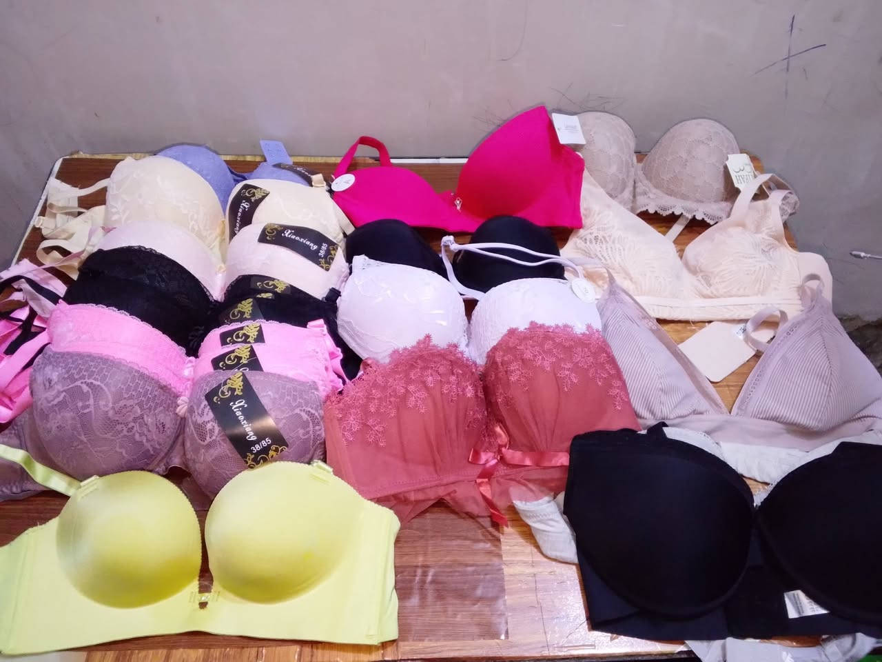 تصفيه قطع اخيره وعندي شلعه احذية ترانشوز رجالي قطعه ب 3


**إذا كنت صاحب هذا الإعلان وتريد حذفه لأي سبب، رجاءا أرسل رسالة إلى الدعم الفني**