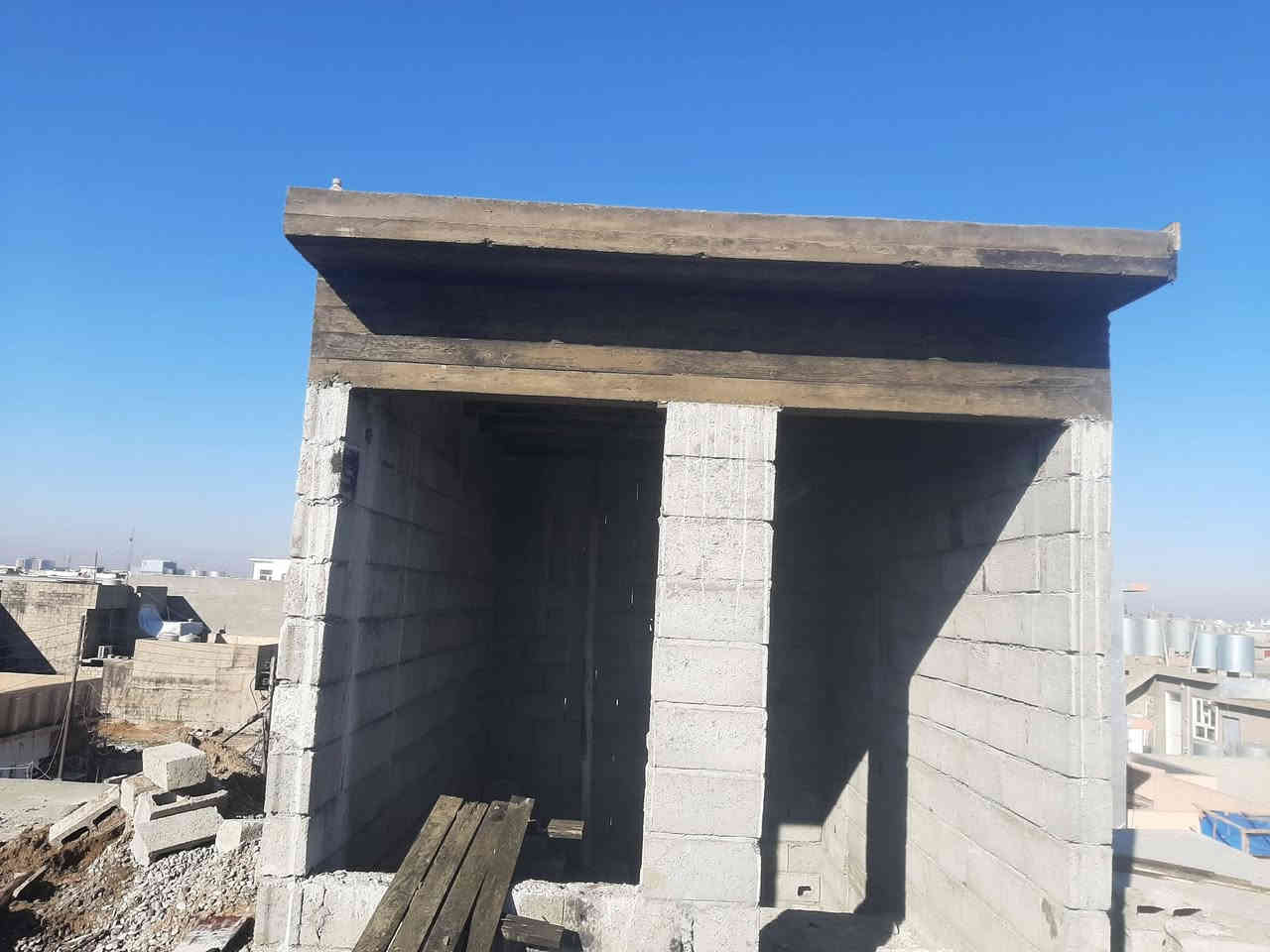 سلام عليكم شغلي نجاره فقط متفرق حالين الي عنده اي شغل بخدمتكم اني وهذا شغلي وانشاء الله يعجبكم وهذا رقمي والاستفسار واتس ***********
