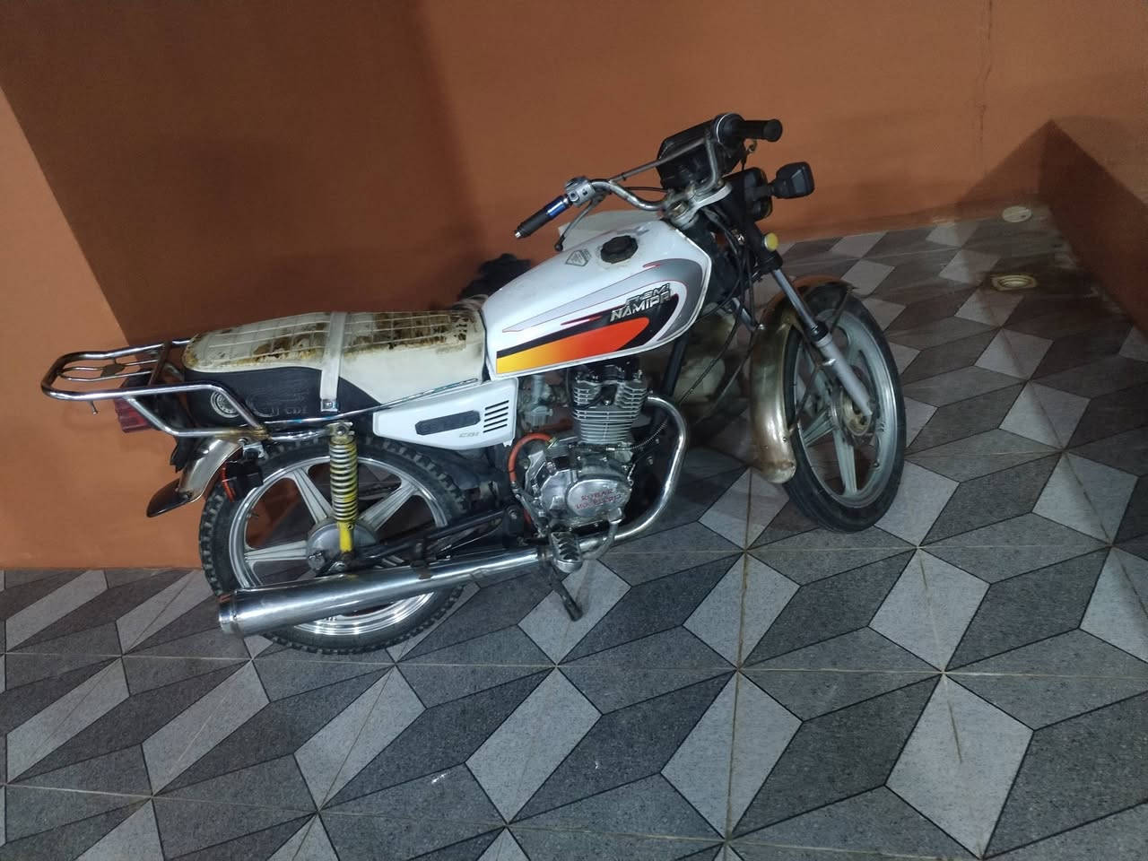 ماطور للبيع روبر 5 كير معمر جديد دبلات شقاله سعر جدآ مناسب 250 بي مجال التواصل ***********  ***********
