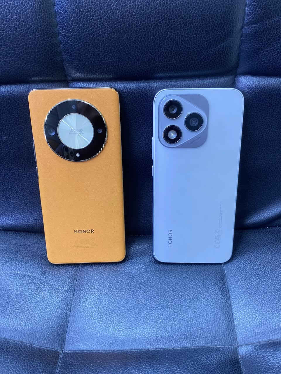 السلام عليكم
هونو 400 لايت ذاكرة 256 عشوائية 8+8 بطارية 5230mah

هونر x9b ذاكرة 256 عشوائية 8+8 بطارية 5800mah
سعر الواحد 250 الف
اجهزة نظافتهم 100 ‎%‎ لا مصلح ولا ومفتوح ولاكسر ولا زلغ مكاني ساحة بيروت ***********
