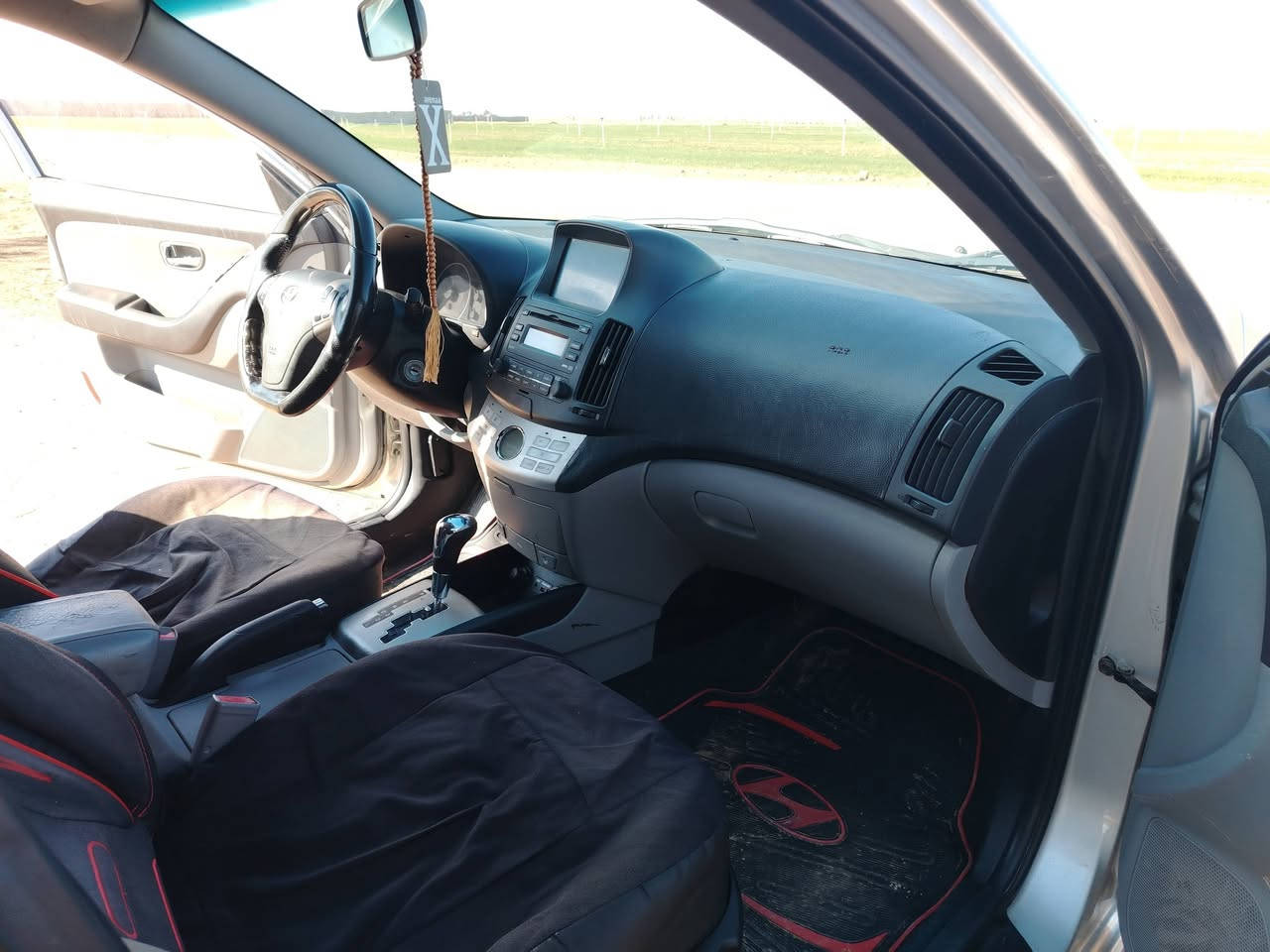 افانتي موديل 2010 ليزري سياره جديده محرك كير تبريد تدفئه كشر جديد بلوتوث شركه +رادار   شاشه ترحيب  للاتصال على هاذا الرقم ***********اسيا
الزين ***********
