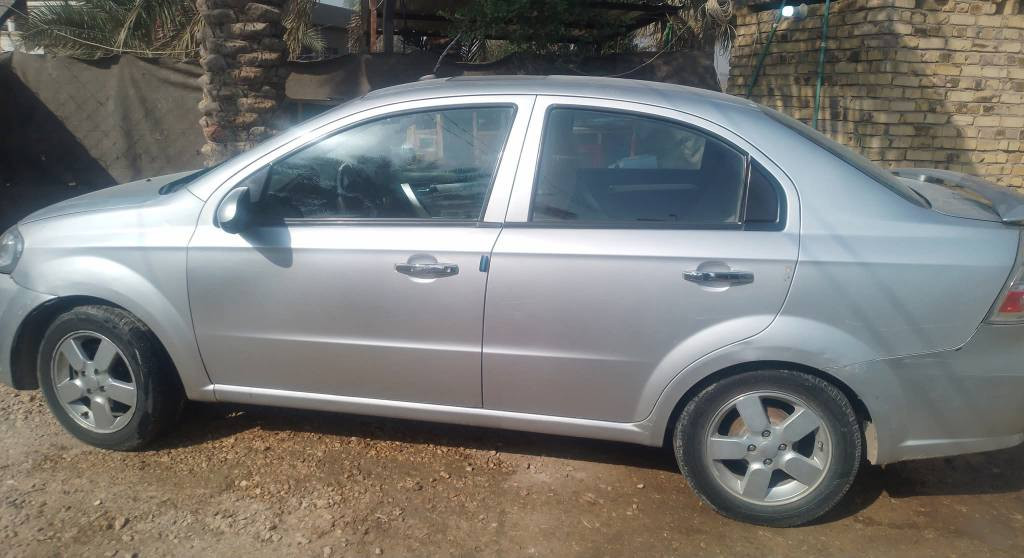 بسم الله الرحمن الرحيم. بسبب الوعود الكاذبه تم اعادة النشر 
افيو. امريكي للبيع. فقط موديل 2011
فول مواصفات. 
فتحة سقف.
حساسات سرقه
مانع نزلاق.
سويج بصمه
حساس اتصال
تحكم ستيرين
السياره خير من الله كير صار 15يوم من شديته مكينه لا تنقيص ولا تبخير الكشر الخارجي يخبل السياره مال جناي.
رقم دولي. بغداد. بسمي

السعر 63 وبي مجال 
العنوان بابل. الدبله
رقم الهاتف. ***********
اذا مو شراي لا تكسر بحلال العالم.
