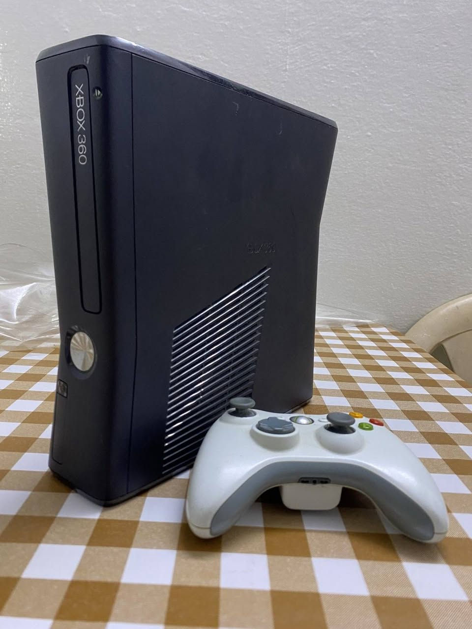 شباب xbox 360 slim
85 لعبه
اكو فيفه 26 
بيس 26 
بس اكو يدا وحدا و السعر خاص ❤️


**إذا كنت صاحب هذا الإعلان وتريد حذفه لأي سبب، رجاءا أرسل رسالة إلى الدعم الفني**