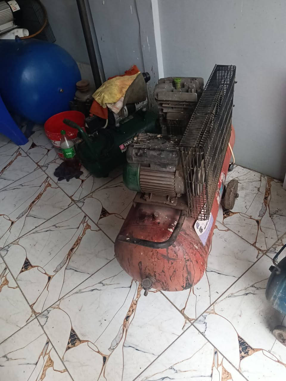 بسم الله الرحمن الرحيم
كمبروسر 100 لتر ايطالي من ورشه المهندس الدقهليه شربين شارع السلك بجوار بنك التنميه 
01094992009


**إذا كنت صاحب هذا الإعلان وتريد حذفه لأي سبب، رجاءا أرسل رسالة إلى الدعم الفني**