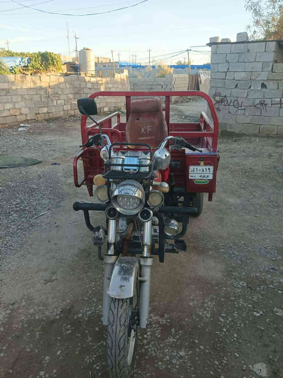 السلام عليكم ستوته موديل 21رقم كركوك وسنويه الستوته نضيفه كلهة بل شرط السعر المطلوب مليونين وربع اني مكلف بل نشر الشراي يتصل عل رقم ***********
