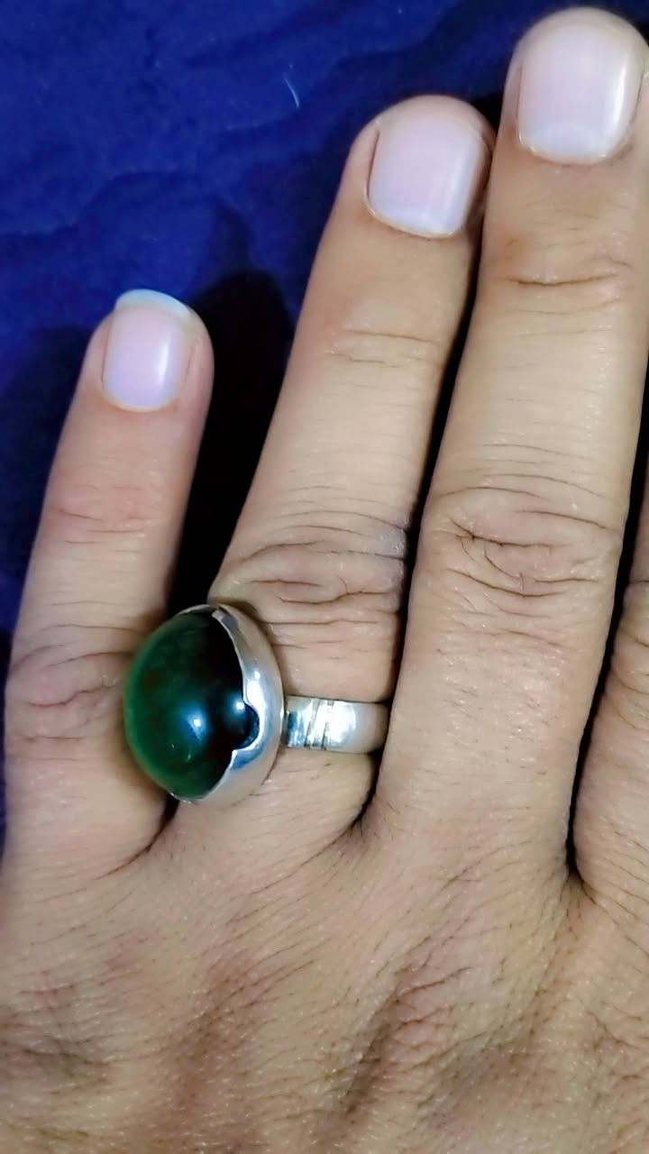 خواتم فضه 925 صياغات يدويه مرتبه احجار اصليه  سعر الخاتم 35 الشراي خاص


**إذا كنت صاحب هذا الإعلان وتريد حذفه لأي سبب، رجاءا أرسل رسالة إلى الدعم الفني**