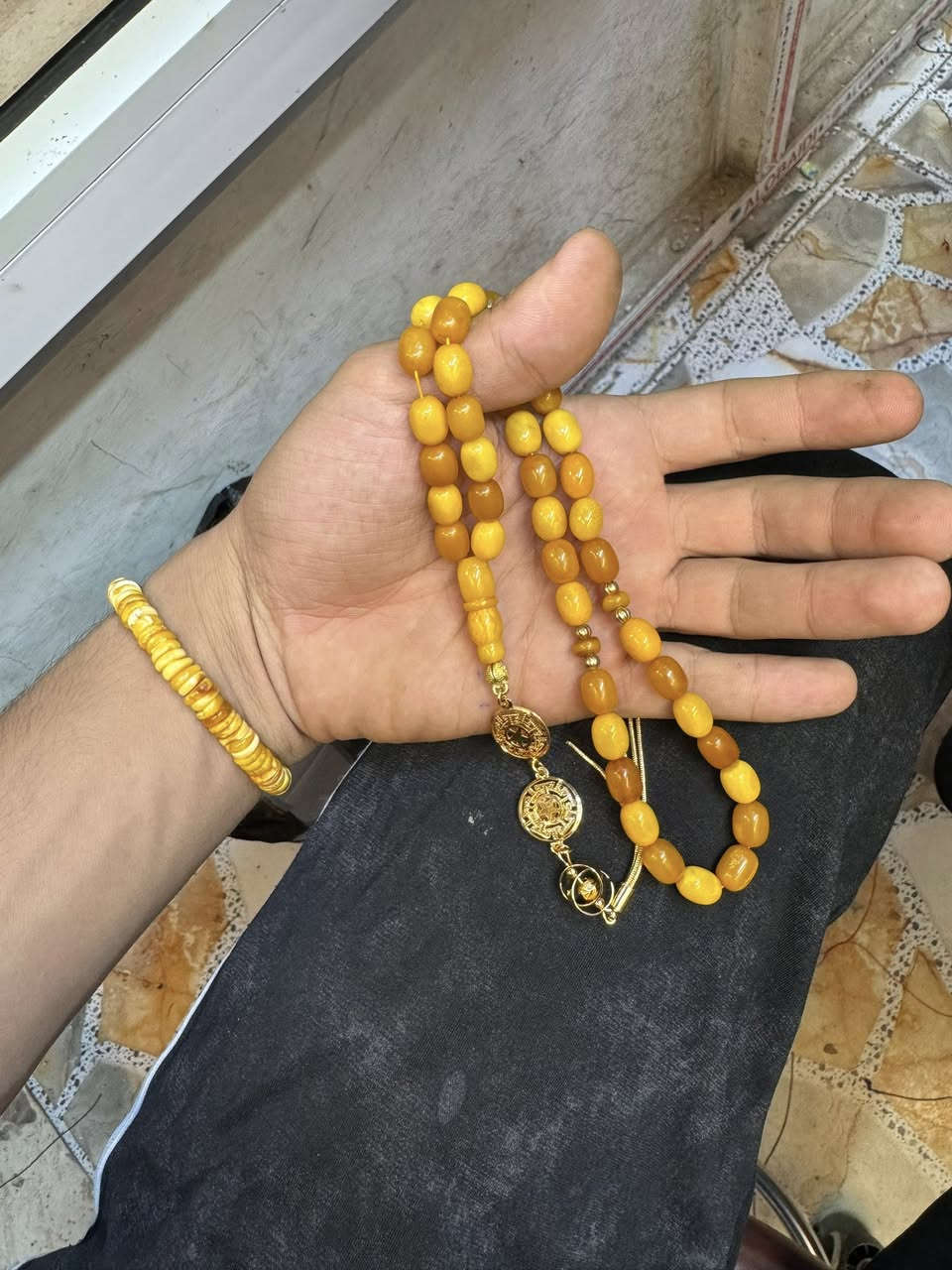 نواعم كهرب بولوني حر طبيعي معرض لحراره الوزن 18 غرام يوجد توصيل متواجد واتساب ***********
