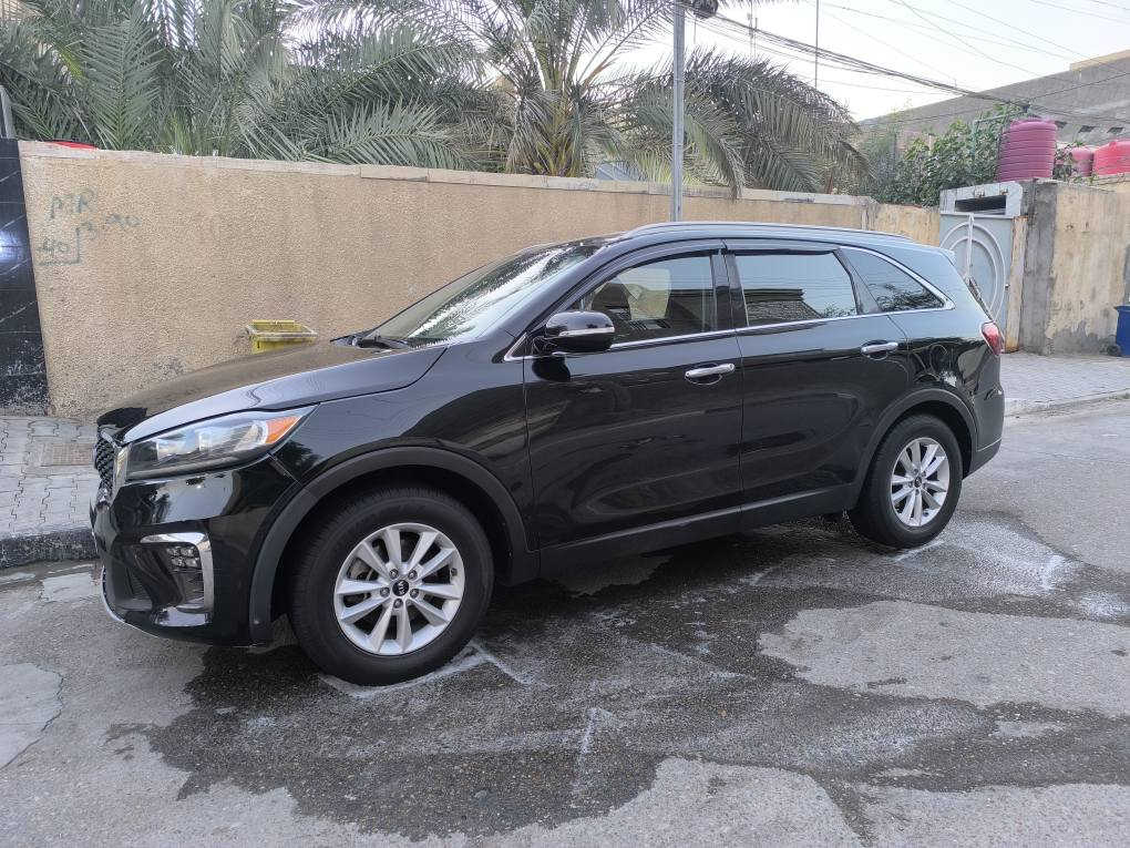 السلام عليكم سورنتو 2020 وارد امريكي حادث بنيد شبر بالجاملغ صفحة اليمنه بدون لغد ولا شواصي والباقي مكفول السياره جاهزه من جميع النواحي تخم تاير حداده مكينه كير ماشيه 71الف ميل للاستفسار *********** السعر 190ورقه البصرة, العراق
