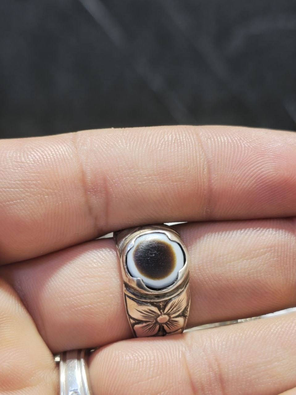 للأمانة قطعة تحفة بس مجهولة المصدر والصياغة شوفة عينك نظافة وابداع .. تيكتوكawa._95


**إذا كنت صاحب هذا الإعلان وتريد حذفه لأي سبب، رجاءا أرسل رسالة إلى الدعم الفني**