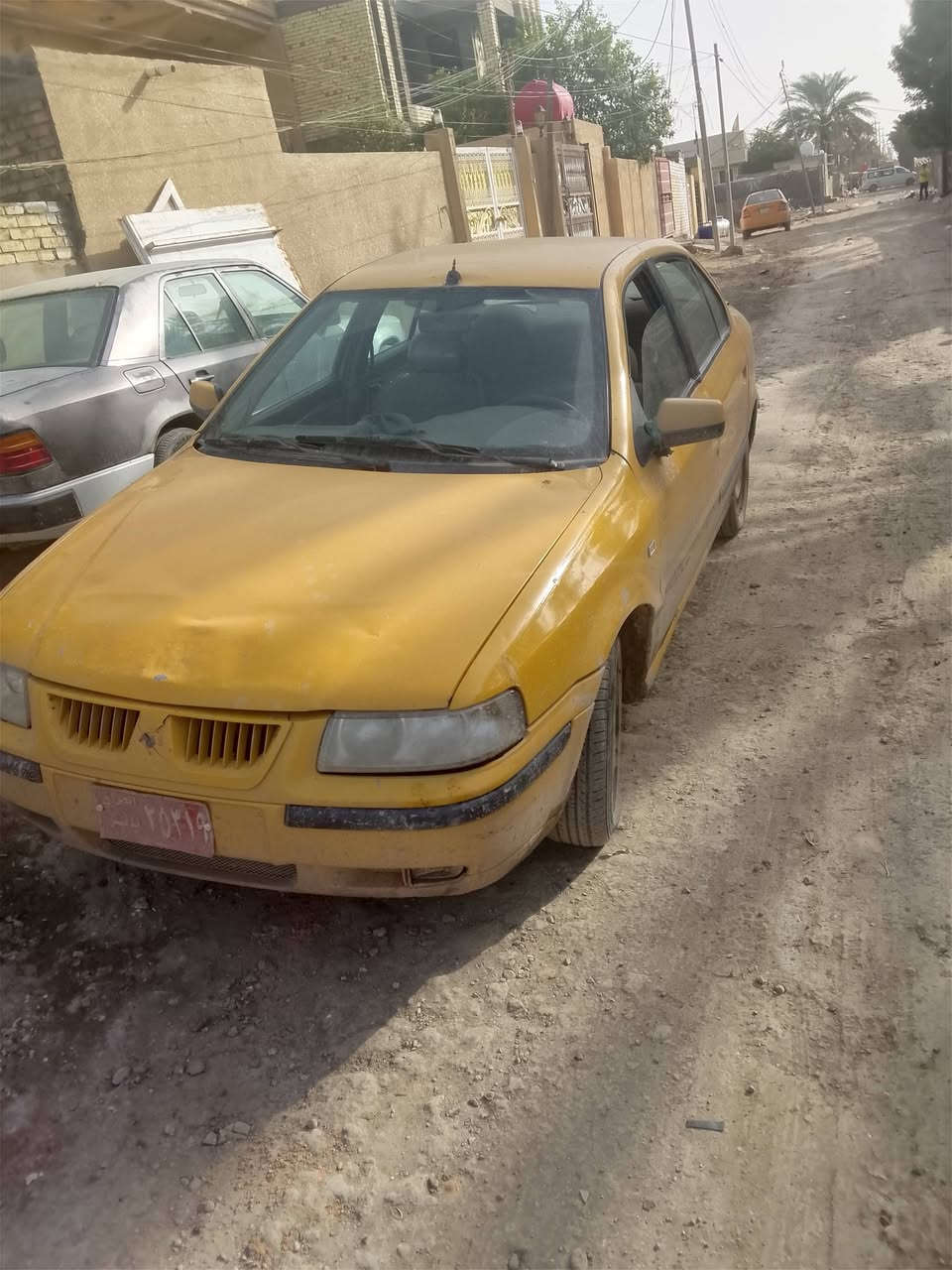 السلام عليكم سمند مديل11سيارة حلوه ونضيفه مصفره هيئا وغرامات مالكها ب ديوانيه مامتواصل ويا رقم الهاتف ***********
