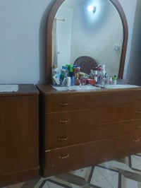 للبيع • ٤٠٠