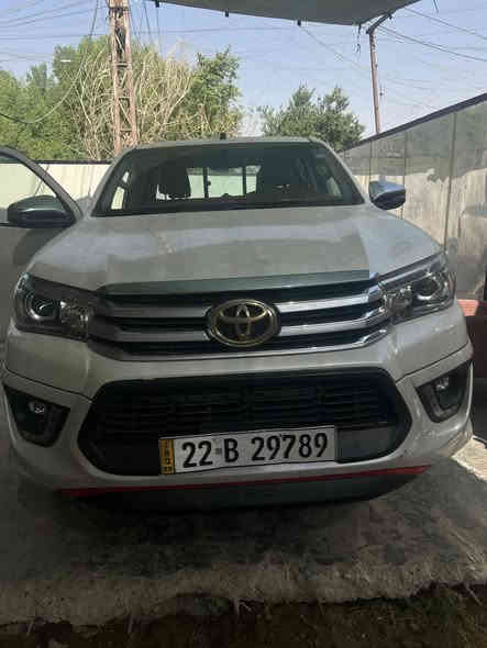للبيع — Toyota Hilux TRD 2020
🔹 النوع: TRD، V6 سعة 4.0 لتر، 6 سلندر ، كير أوتوماتيك (حسب المواصفات المتعارف عليها)  ￼
🔹 الحالة: بدون أي ضرر، قطعة واحدة فقط الجاملغ الامامي ومخلي عليه فابلون ابيض بيه بارد فقط 
🔹 الملكية: بحالة ممتازة،
🔹 المواصفات الإضافية:، دفع رباعي 4×4، كراسي جلد شاشة متعددة الوسائط،
السياره جاهزه من كلشي شغل واطلع ترايها يخبل 

🔹 الموقع: بغداد : العبيدي
🔹 للتواصل: (***********)
 • “جميع أوراقها جاهزة”
 • “تجربة قيادة متاحه
