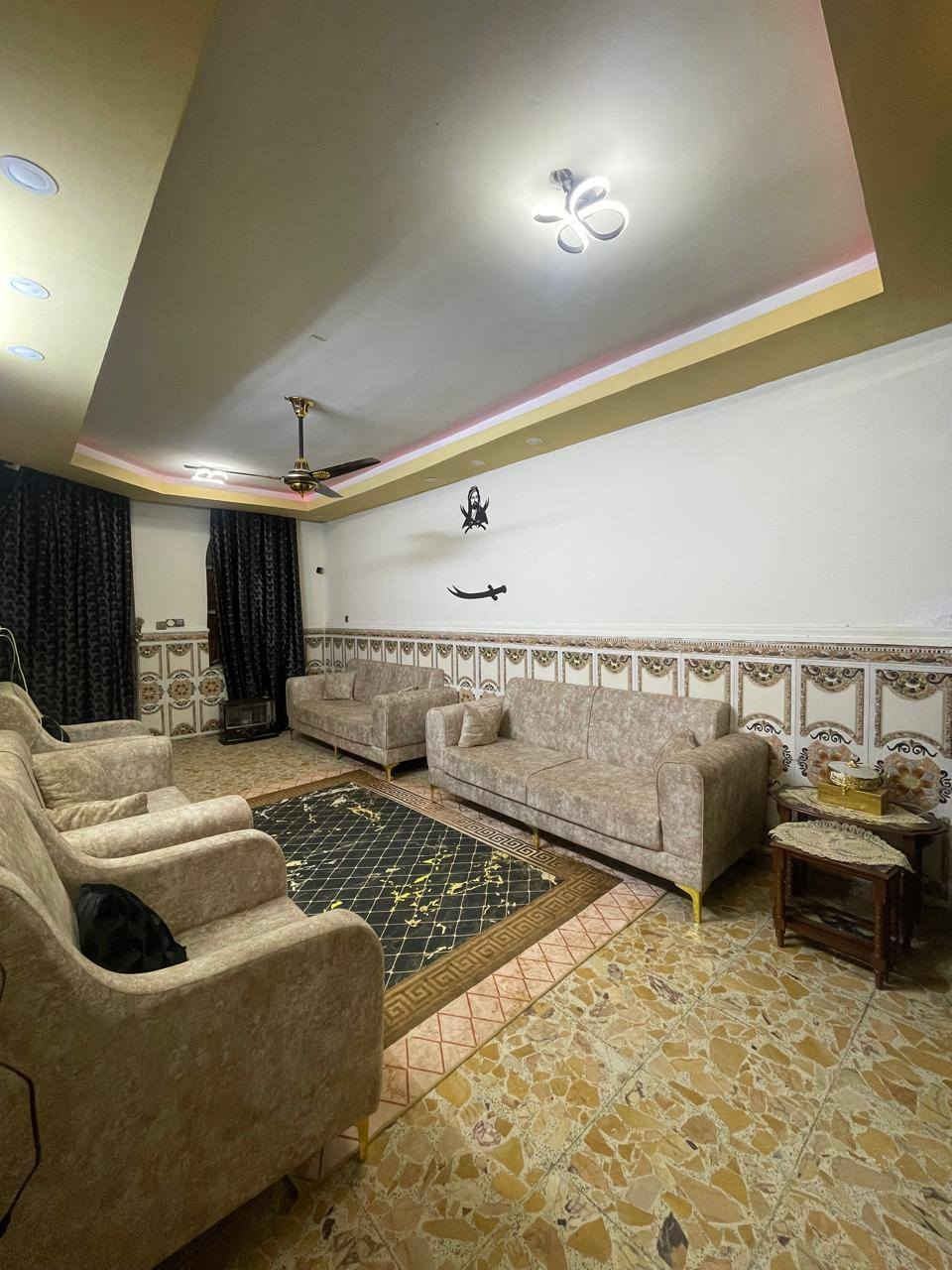 يا الله السلام عليكم متابعين مكتب المنتظر للعقار رجعنالكم بالعروض الحلوه والمناسبه
دار للبيع المساحة 100 متر بواجهه 5 متر نزال 20 يحتوي على كراج استقبال مطبخ حولي خدمات غرفه نوم منور الطابق الثاني غرفتين نوم وخدمات بناء نظيف ام الكبر و الغزلان قرب مدرسة الكرفانات للاستفسار *********** مكتب المنتظر للعقار
