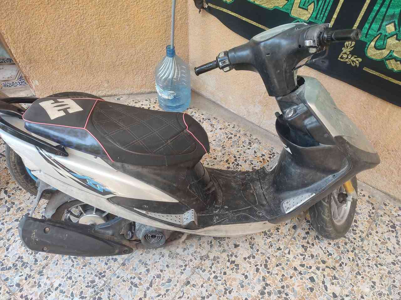 ماكس عدله ما مفتوحة شغال كلشي بيها السعر 750الف 
البصره القبله ***********

