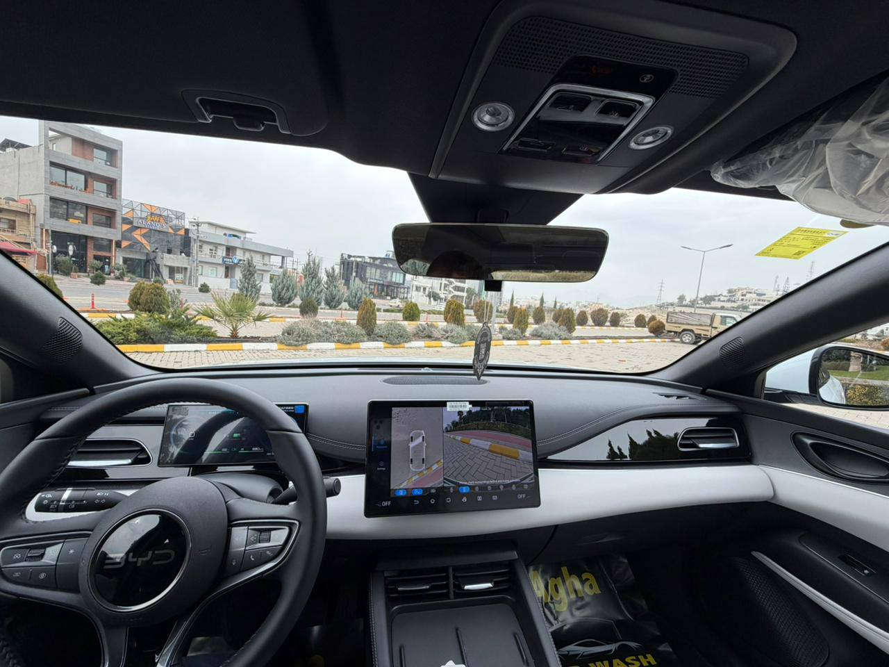 بی وای دی 2024 مواسەفات Seal 06
قەپات مواسەفات 
5 کامێرا 
پانۆڕاما 
کوشن کارەبایی 
ناو کرێمی 
کوشن جلد 
بەسمە شەغال 
کارت و سویچی خۆی لەگەڵ 
تازە ڕەقەم کراوە 
کامل ئەشیای لەگەڵ 

سـعـر : لە کۆمێنت داوابکە ڕاستەوخۆ بۆت دێت 📥 

گێر و مەکیەنەی بەشەرت 
هیچ کێشەیەکی تێدا نییە 

ژمارەی خاوەنەکەی 
***********
