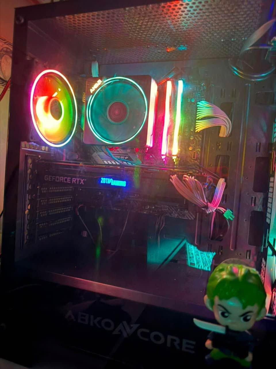 المواصفات:
• CPU: AMD Ryzen 7 3800X (8 Cores / 16
Threads)
• GPU: NVIDIA GeForce RTX 2060 SUPER 8GB
• Motherboard: MSI MAG B550M BAZOOKA
• RAM: 16GB DDR4 (2×8GB RGB)
• CPU Cooler: AMD Wraith Prism RGB
• Storage:
• SSD 240GB
• HDD 1TB
• Power Supply: 750W
• OS: Windows 10 Pro 64-bit
مميزات الجهاز:
• مناسب لجميع الألعاب الحديثة.
• مناسب للتصميم، المونتاج، والبرامج
• الجهاز نظيف ويعمل بدون مشاكل.
• قابل للفحص والتجربة.
السعر: (800 الف وبيها مجال للشراي)
الموقع: (بغداد بلديات)
للتواصل: ( *********** ) بغداد, العراق
