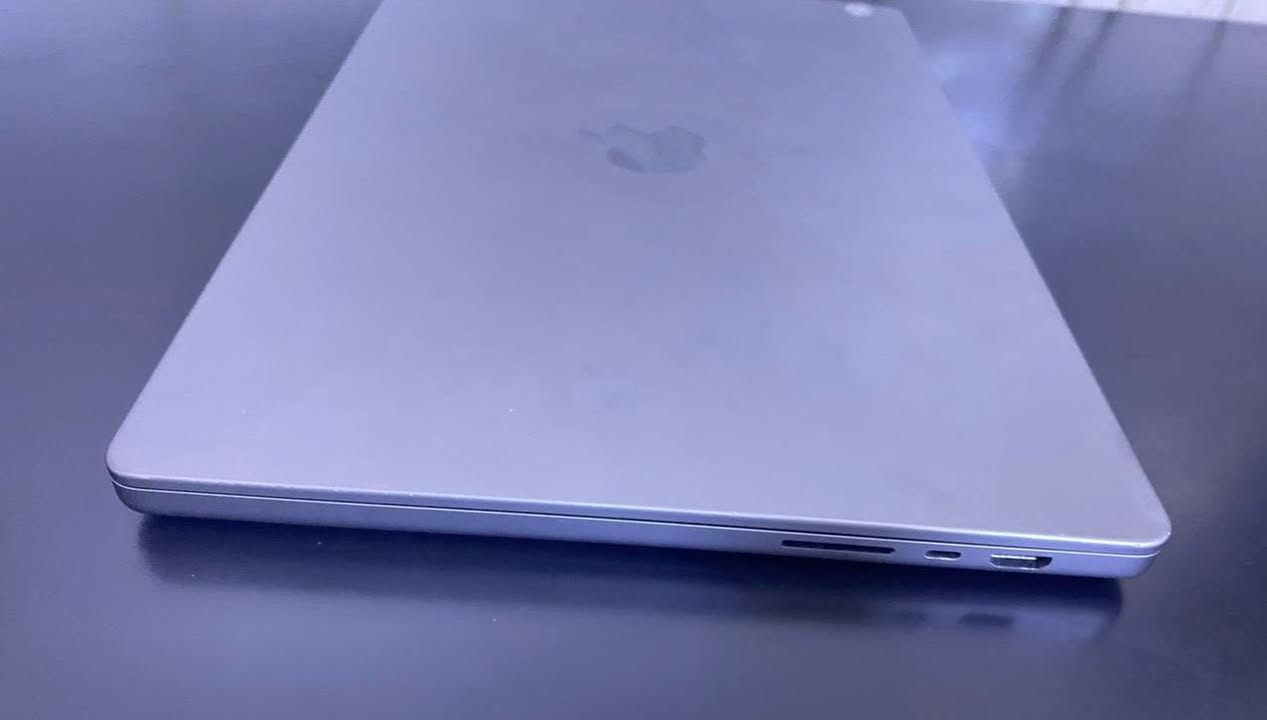 MacBook Pro M2 MAX 16”
Ram 32 | SSD 2 TB 

Battery 87 | Cycle 65

Price 2.800.000
يتوفر تقسيط على الرافدين سوبركي

جميع الماكات بيها ضمان فحص اسبوع 
تستلم من المكتب او توصيل مجاني متوفر

رقمي : ***********
يفضل التواصل واتس او اتصال

 للتواصل ضيفوني على حسابي انستا
 

https://www.instagram.com/us1.f?igsh=MW5vdzEzaXBpNTh5cg%3D%3D&utm_source=qr
