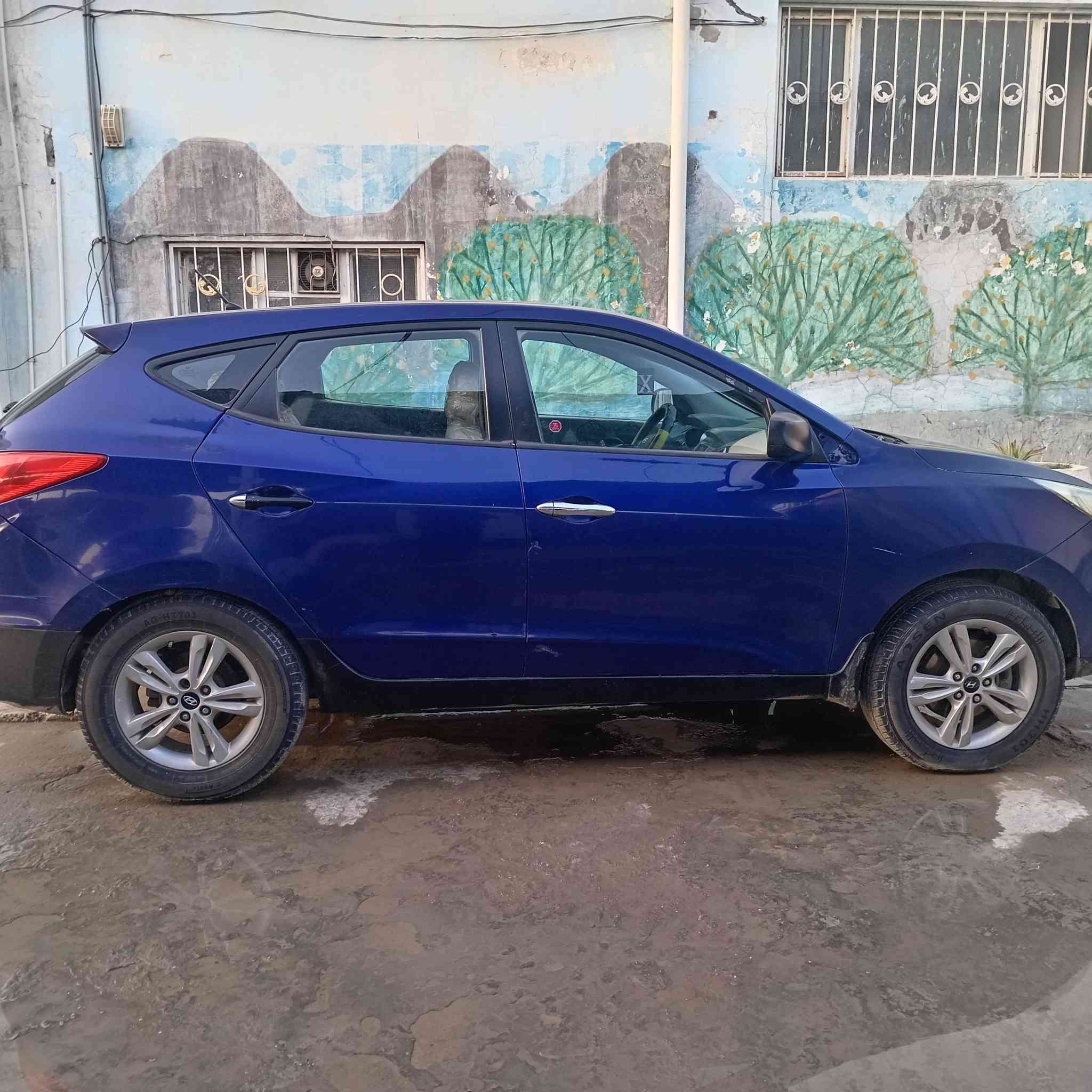 توسان موديل 13 رقم بابل انكليزي تحويل من المالك مباشرة بيه رشات صبغ أثر جراد بدون دواخل جاهزه مكينه دوش كير حداديه تخم تاير باتري جديد المكان بابل السعر 117 بيع او مراوس اتصل على الرقم التالي ***********
