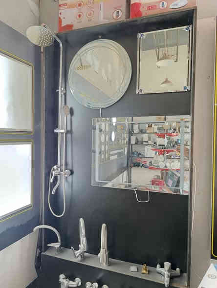 مجمع البيت التجاري للوكالات التجارية 
متوفر جميع مواد التأسيسات الكهربائية و الانشائية و الصحية...
من افضل الماركات العالمية 
زورونا تجدون الافضل

عنواننا ذي قار سوق الشيوخ
طريق ناصرية سوق الشيوخ
قرب مدرسة الشريف الرضي
اوقات الدوام 
من الساعة  7 صباحاً 
الى الساعة 5 مساءاً

هاتف المجمع ***********
