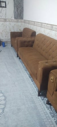 تخم تزكام 10 نفرات السعر مالته 275 وبيه مجال قليل  07813509900